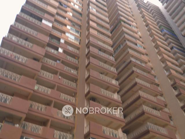 2 BHK Flat In Gaur City 7th Avenue For Sale In Sector 4