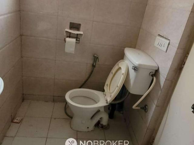 2 BHK Flat In Gaur City For Sale In Sector 4