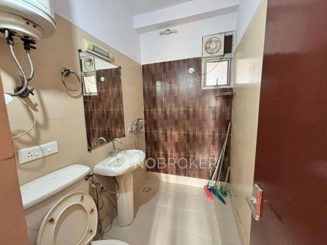 2 BHK Flat In Gaur Green Vista for Rent In Nyay Khand I