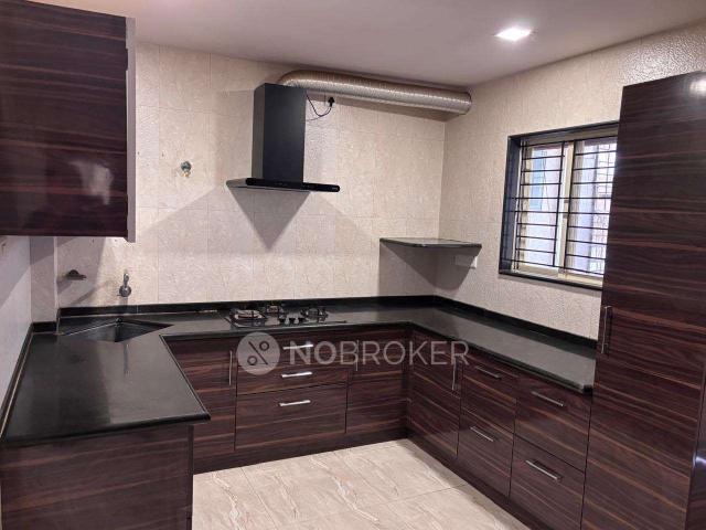 2 BHK Flat In Gayathri Goodlife For Sale In K R Puram