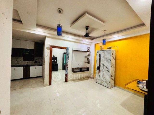 2 BHK Flat In Gayatri Heights for Rent In Hitec City