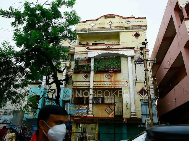 2 BHK Flat In Gayatri Residency For Sale In Amberpet