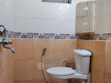 2 BHK Flat In Golden Habitat for Rent In Kondapur