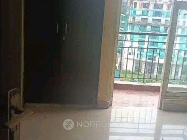 2 BHK Flat In Golf City for Rent In Sector 75