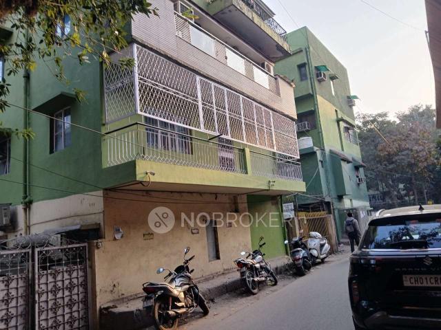 2 BHK Flat In Green Apartments, Rajouri Garden Extension for Rent In Rajouri Garden Extension