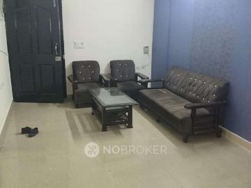 Flat to rent in Balaji Enclave - 272 - Parking