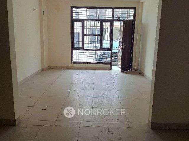 2 BHK Flat In Green Wood Enclave for Rent In Wave City