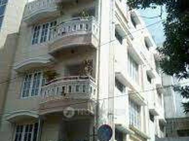 2 BHK Flat In Hutchins Corner For Sale In Thomas Town