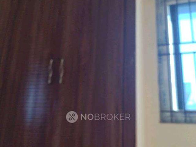 2 BHK Flat In Harigovind Apts for Rent In Kothapet