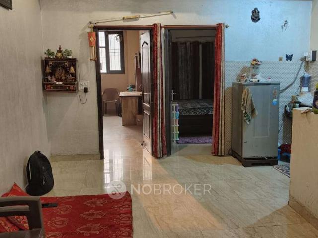 2 BHK Flat In Hindon Vihar, Sector 49, noida for Rent In Sec