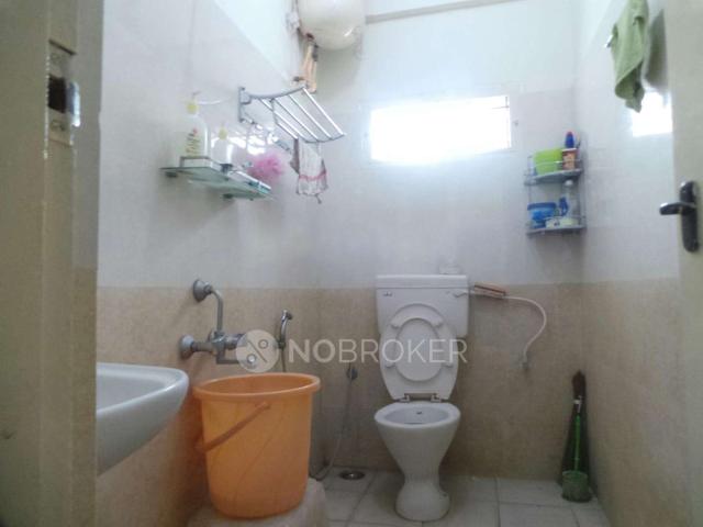 2 BHK Flat In Indo Nest Apartment, A. E.t College Road, Behi