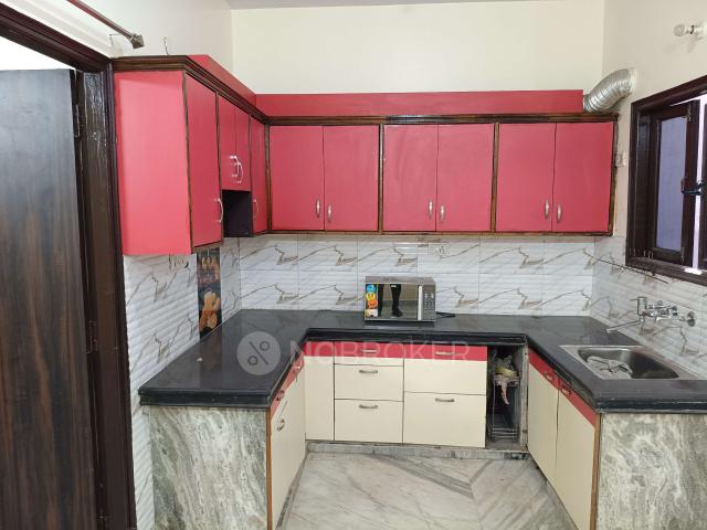 2 BHK Flat In Independent Floor Nangloi For Sale In Nangloi