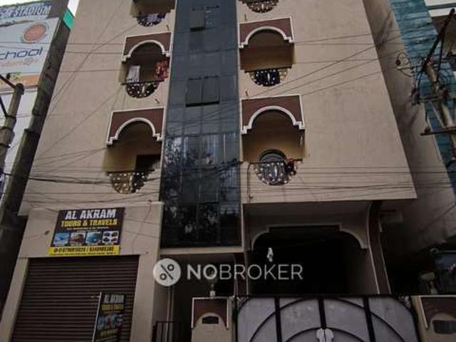 2 BHK Flat In Iqbal Residency Banjara Hills Road No 10 for Rent In Banjara Hills