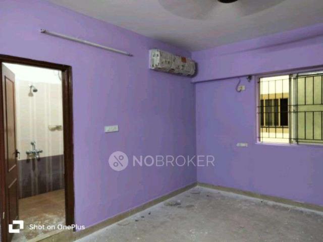 2 BHK Flat In Ishaa Lake Front for Rent In Ishaa Lake Front