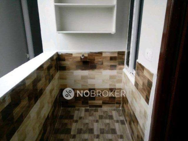 2 BHK Flat In Jyothi Recidency For Sale In Madinaguda