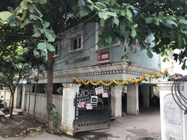 2 BHK Flat In Jyothi Residency Madhapur for Rent In Madhapur