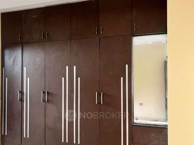 2 BHK Flat In Jaipuria Sunrise Enclave for Rent In Kaushambi