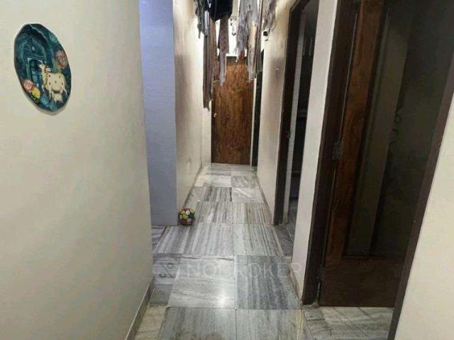 2 BHK Flat In Jamuna Dharshan Chs For Sale In Goregaon West