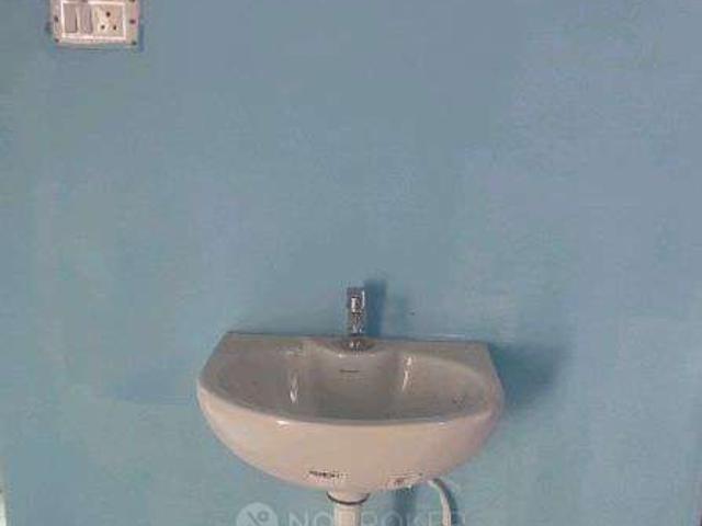 2 BHK Flat In Jawahar Hussain Street, Royapettah for Lease In Royapettah
