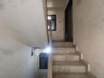 2 BHK Flat In Joshi Lane for Rent In Karol Bagh