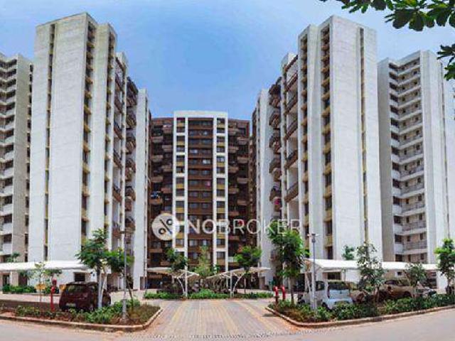 2 BHK Flat In Kalpataru Serenity for Rent In Manjri