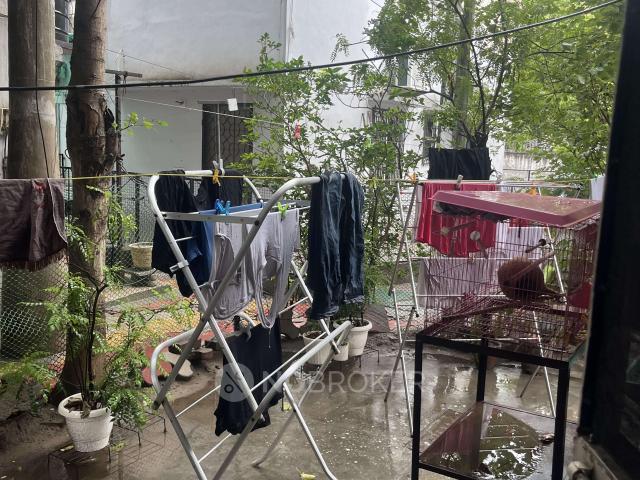 2 BHK Flat In Kangra Niketan, Vikaspuri for Rent In Vikaspu