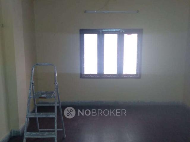 2 BHK Flat In Khursheed Towers for Rent In Redhills