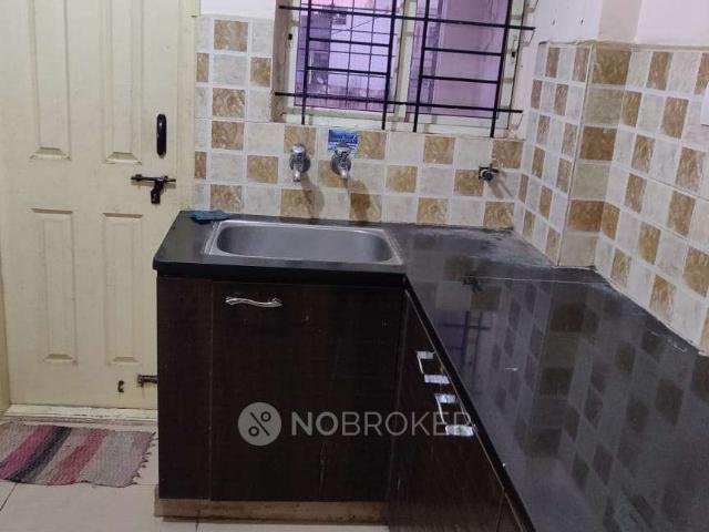 2 BHK Flat In Kings & Queens Apartments Chunchgatta Main Ro