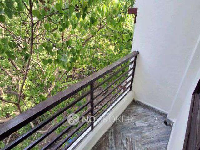 2 BHK Flat In Krishan Kunj, Laxmi Nagar For Sale In 1211, K