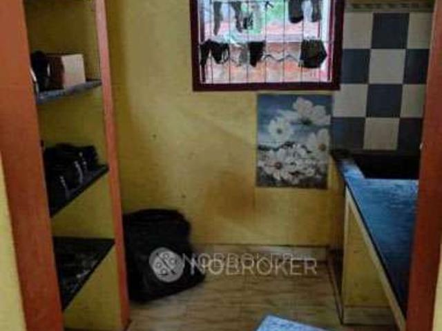 2 BHK Flat In Krishna Apartment for Lease In Vadapalani