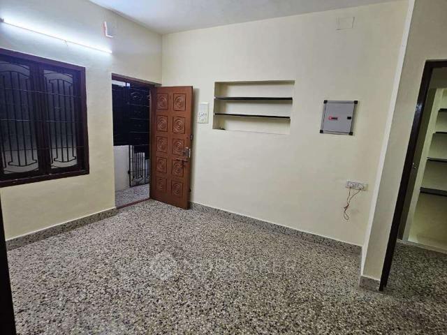 2 BHK Flat In Krishna Flats for Rent In Valasaravakkam