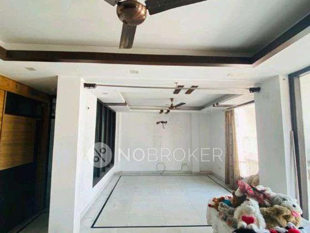 2 BHK Flat In Krishna Kunj for Rent In Badarpur