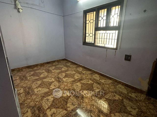 2 BHK Flat In Krishnakumar Apartments for Rent In Madipakkam