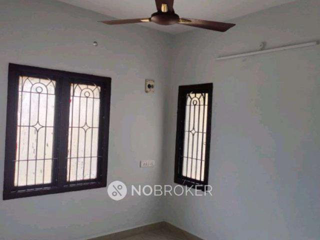 2 BHK Flat In Lake Garden Apartments for Lease In Mogappair