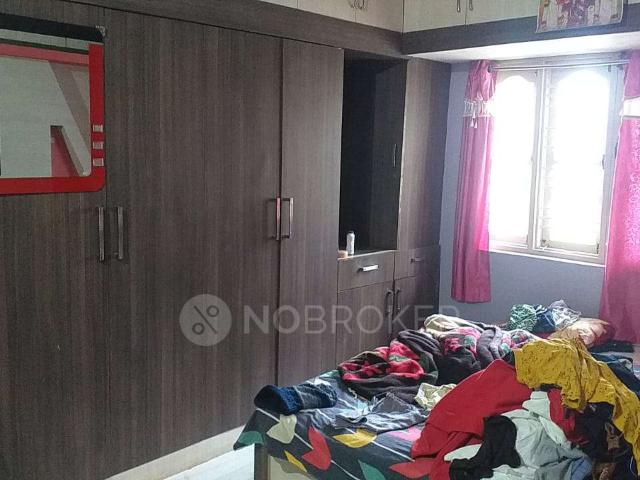 2 BHK Flat In Lakshmana Building for Lease In Sri Ram Layout