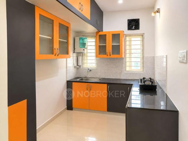 2 BHK Flat In Lakshmi Apartment, Velachery, for Rent In Velachery
