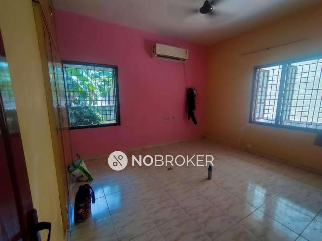 2 BHK Flat In Lakshmi Varsha For Sale In Velachery