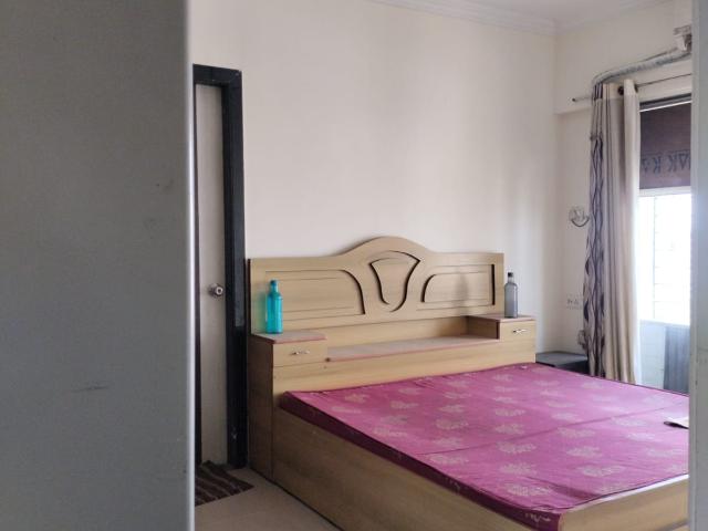 2 BHK Flat In Lakshriya Green Tower for Rent In Andheri West