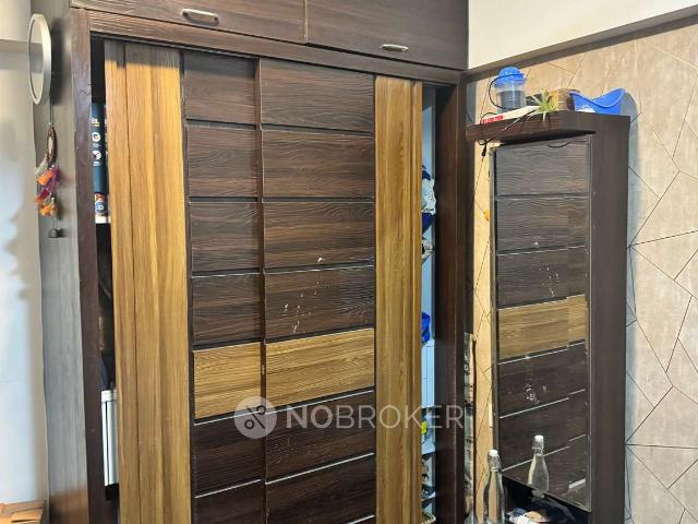 2 BHK Flat In Lalani Residency for Rent In Ghodbunder Road, Thane