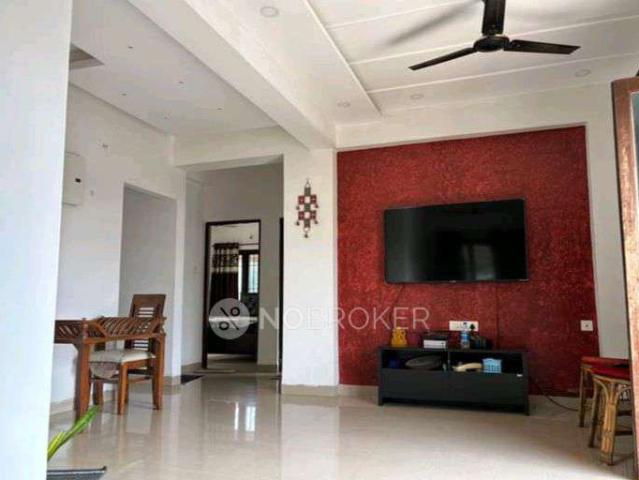 2 BHK Flat In Lavanya Apartment, Sector 62 for Rent In Sector 62
