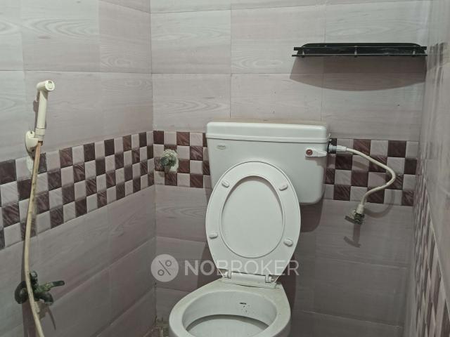 2 BHK Flat In Lilly Enclave For Sale In Vyasarpadi
