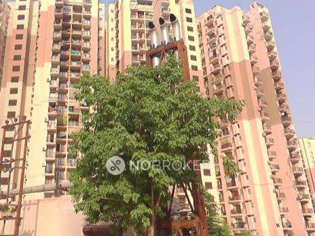 2 BHK Flat In Logix Blossom County For Sale In Sector 137