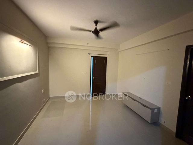 2 BHK Flat In Logix Blossom Greens Noida for Rent In Sector 143