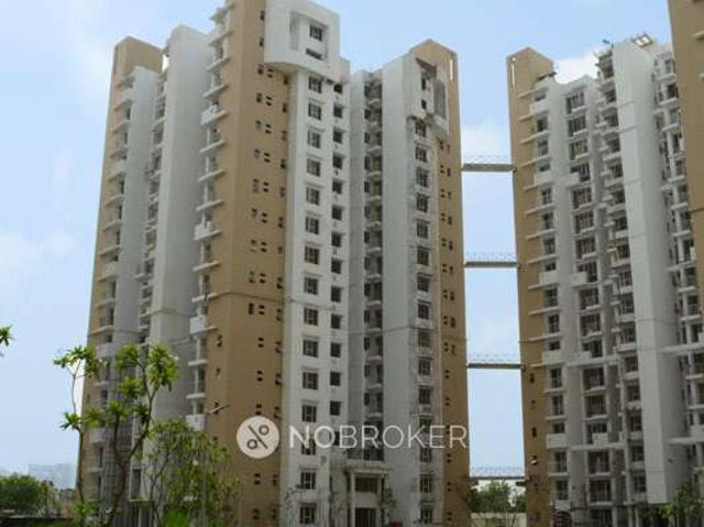 2 BHK Flat In Logix Blossom Greens For Sale In Sector 143