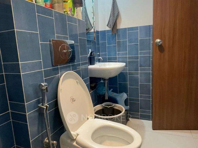 2 BHK Flat In Lodha Amara, Thane For Sale In Lodha Amara