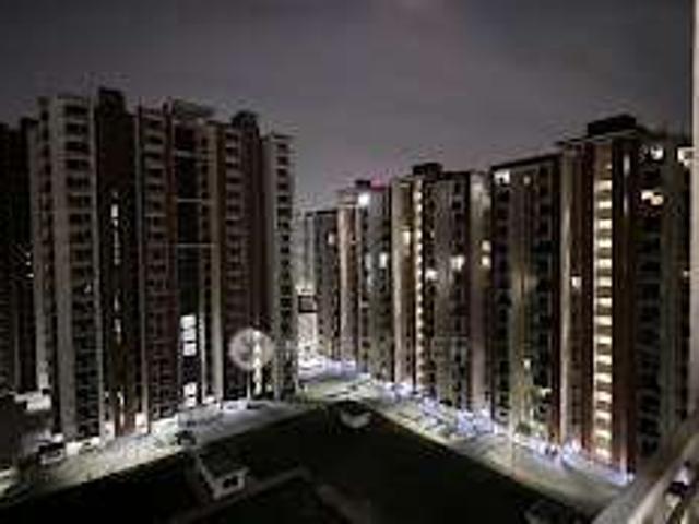 2 BHK Flat In Lohiya Enclave For Sale In Omicron I