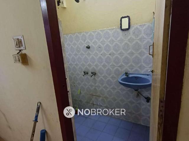 2 BHK Flat In Lotus Colony For Sale In Annanagar East