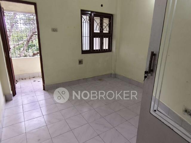 2 BHK Flat In Loyal Complex for Rent In Anna Nagar