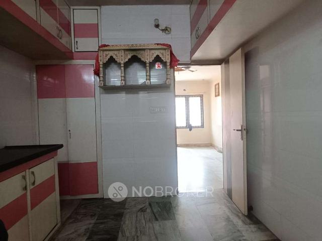 2 BHK Flat In Pure Veg Munisurvat For Sale In George Town