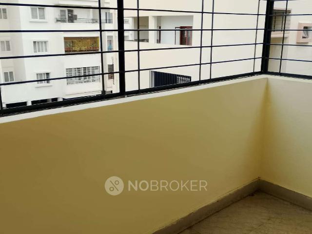 2 BHK Flat In Padma Priya Seyon, Jp Nagar 9th Phase For Sale In Jp Nagar 9th Phase